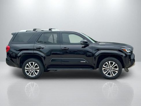 Certified 2026 Toyota 4Runner Limited AWD/4WD image 4