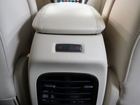 Used 2016 Lincoln MKC Reserve image 31