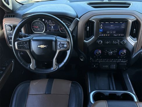 Used 2023 Chevrolet Silverado 3500 High Country image 15