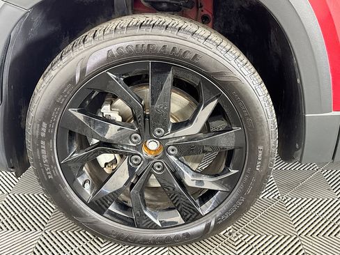 Used 2022 Volkswagen Taos SE image 37