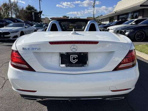 Used 2019 Mercedes-Benz SLC 300 image 9