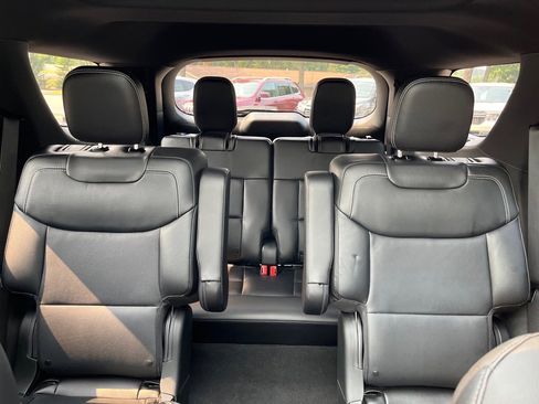 Used 2023 Ford Explorer ST w/ Technology Package image 18