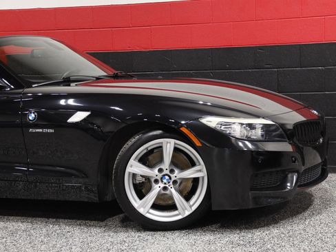 Used 2012 BMW Z4 sDrive28i w/ M Sport Pkg image 3