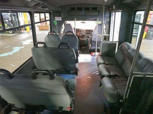 Used 2014 Chevrolet Express 3500 w/ Shuttle Bus Package image 23