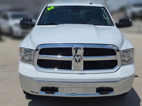 Used 2022 RAM 1500 Tradesman w/ Chrome Appearance Group AWD/4WD image 9