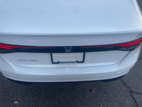 New 2025 Honda Accord SE image 14