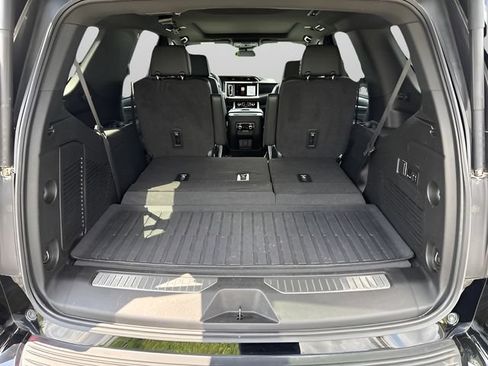 Used 2023 GMC Yukon Denali AWD/4WD image 23