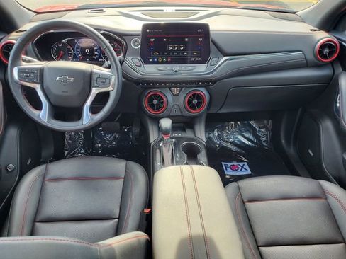 Certified 2023 Chevrolet Blazer RS w/ Enhanced Convenience Package FWD image 15