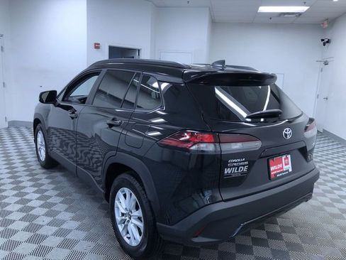 Used 2026 Toyota Corolla Cross LE FWD image 13