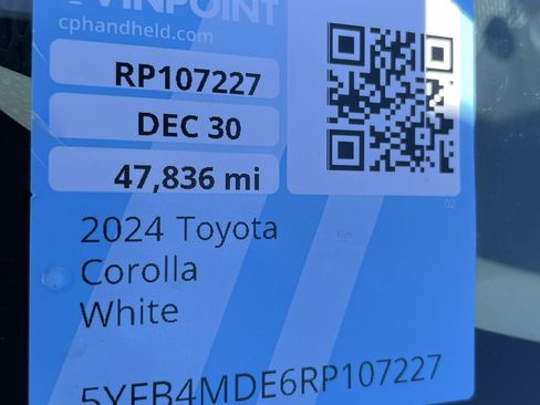 Used 2024 Toyota Corolla LE image 25