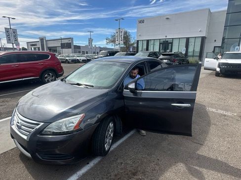 Used 2015 Nissan Sentra SV FWD image 7