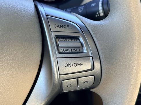 Used 2015 Nissan Altima 2.5 S w/ Sport Value Package image 33