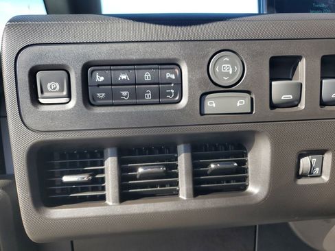 New 2025 Chevrolet Brightdrop 600 w/ Battery Pack, Max Range image 25