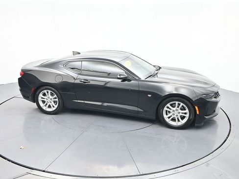 Used 2021 Chevrolet Camaro LS image 25