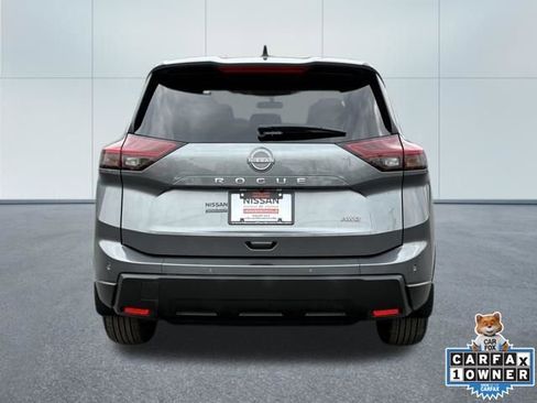 Used 2025 Nissan Rogue S image 7