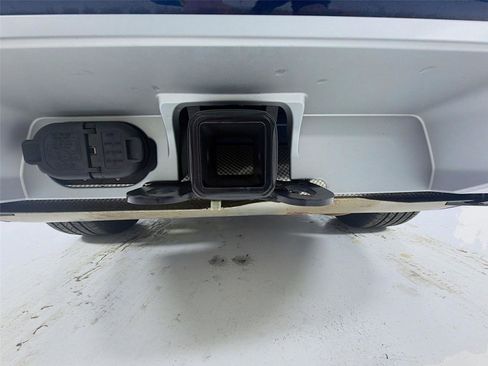 Used 2021 BMW X7 xDrive40i w/ Premium Package image 26