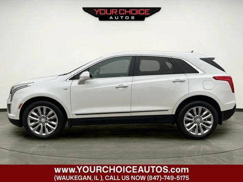 Used 2017 Cadillac XT5 Platinum w/ Driver Assist Package image 2