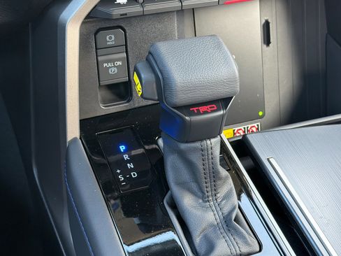 New 2026 Toyota Tundra Platinum w/ TRD Off-Road Package image 18