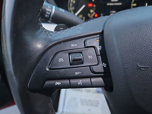 Used 2019 Cadillac XT4 Premium Luxury w/ Cold Weather Package image 18