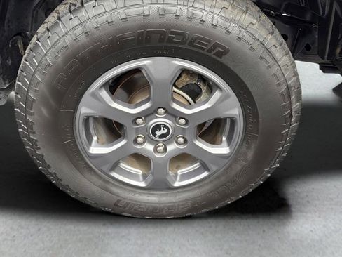 Used 2024 Ford Bronco Big Bend image 9
