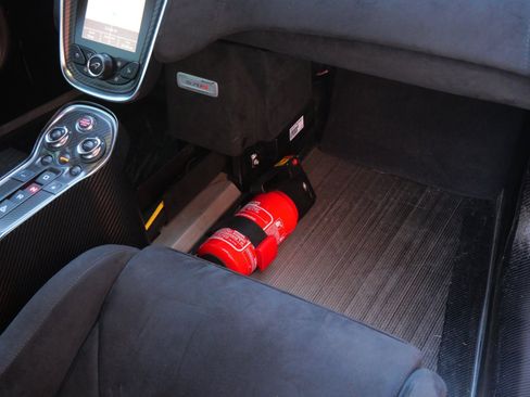 Used 2018 McLaren 570S Coupe image 31