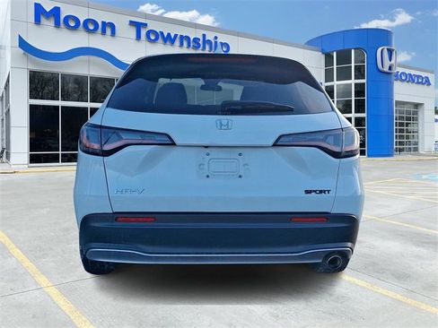 Used 2024 Honda HR-V Sport image 5