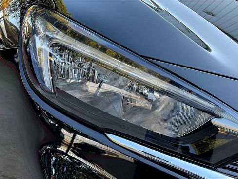 Used 2022 Buick Encore GX Select w/ Sport Touring Package image 25