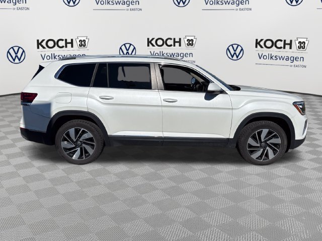 Used 2024 Volkswagen Atlas SEL AWD/4WD image 9