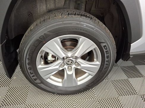 Certified 2025 Toyota RAV4 XLE AWD/4WD image 26