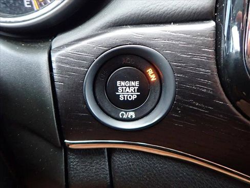 Used 2021 Jeep Grand Cherokee High Altitude image 26