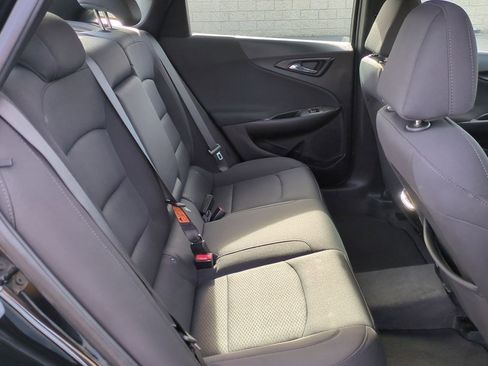 Used 2019 Chevrolet Malibu LT image 23