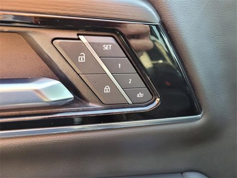 Used 2025 GMC Yukon Denali image 20