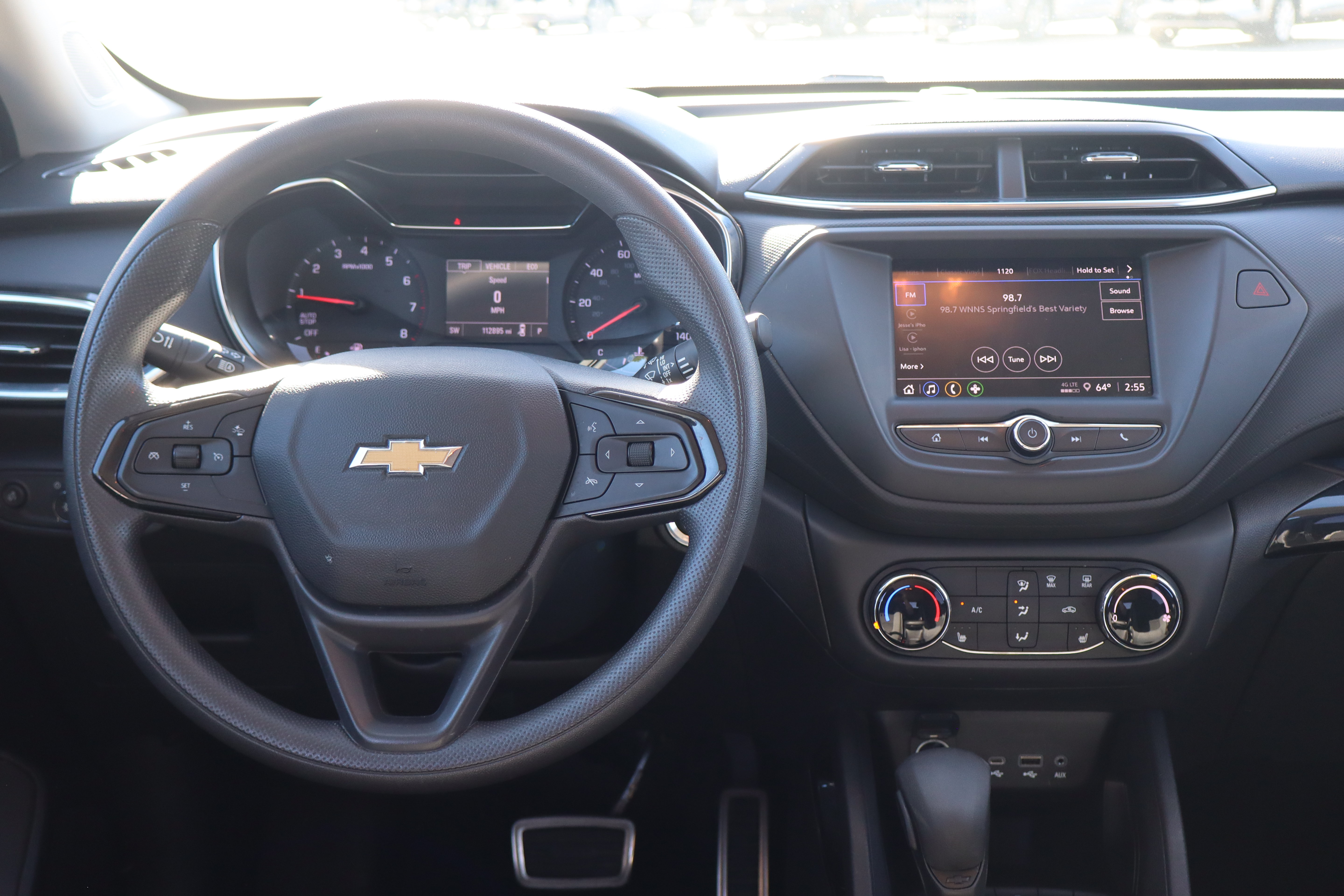 Used 2022 Chevrolet TrailBlazer LT w/ LPO, Blackout Package FWD image 13