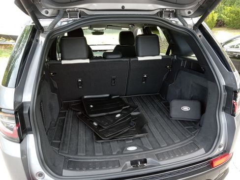 Used 2024 Land Rover Discovery Sport Dynamic SE AWD/4WD image 26