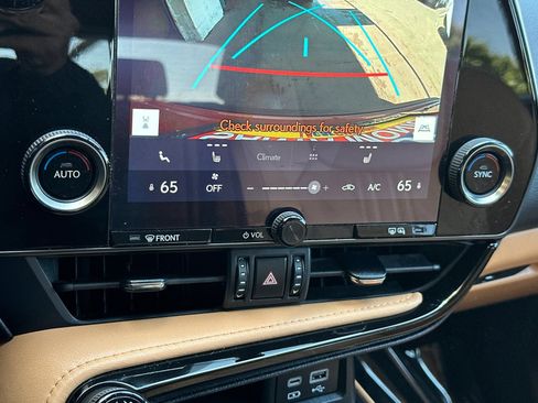 Used 2024 Lexus NX 250 FWD image 24