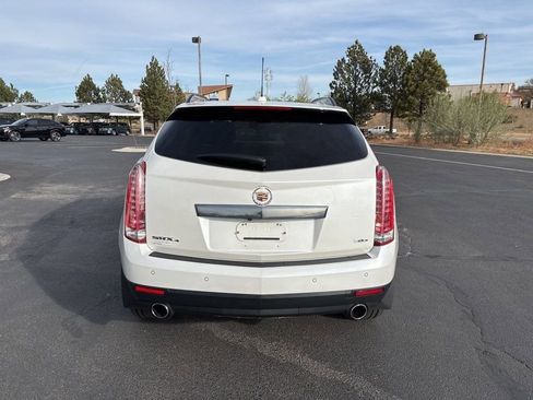 Used 2016 Cadillac SRX Premium w/ Driver Assist Package image 4