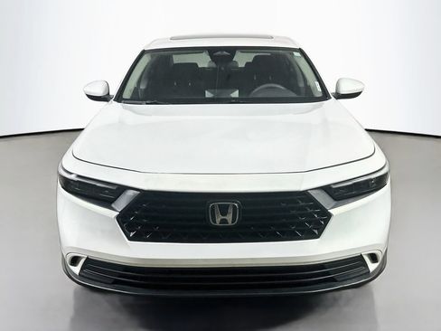 Used 2023 Honda Accord EX image 2