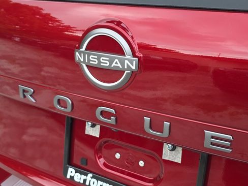 New 2026 Nissan Rogue SV FWD image 10