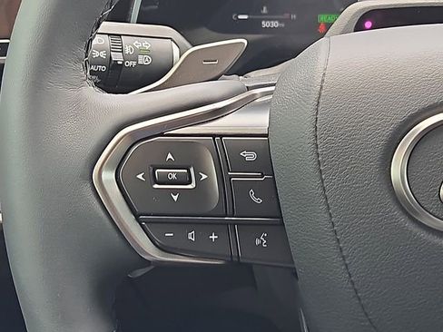 Used 2025 Lexus RX 350h w/ Convenience Package image 24