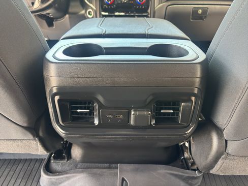 Used 2023 Chevrolet Silverado 2500 LT w/ Convenience Package AWD/4WD image 19