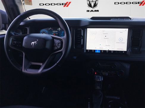 Used 2025 Ford Bronco Big Bend image 10