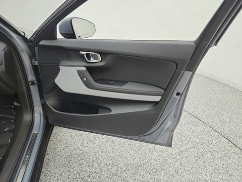 Used 2023 Polestar Polestar 2 w/ Pilot Pack AWD/4WD image 21