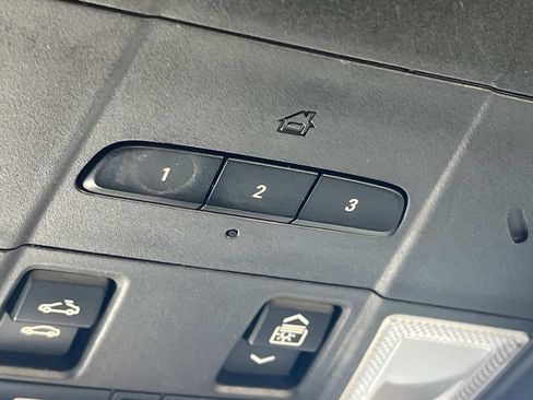 Used 2017 Cadillac XT5 Luxury FWD image 41