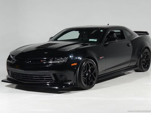 Used 2015 Chevrolet Camaro Z/28 image 3