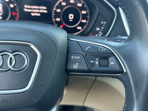 Used 2018 Audi Q5 2.0T Premium Plus w/ Premium Plus Package AWD/4WD image 17