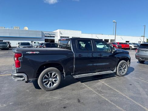 Used 2024 Chevrolet Silverado 1500 LT AWD/4WD image 14