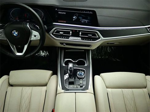 Used 2022 BMW X7 xDrive40i w/ Executive Package image 6