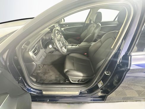Used 2026 Genesis G70 2.5T RWD image 13