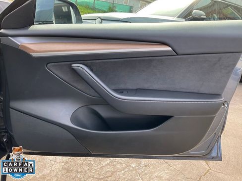 Used 2023 Tesla Model 3 Standard Range image 71