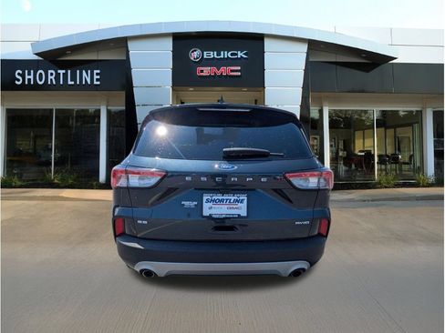 Used 2022 Ford Escape SE w/ Cold Weather Package AWD/4WD image 4
